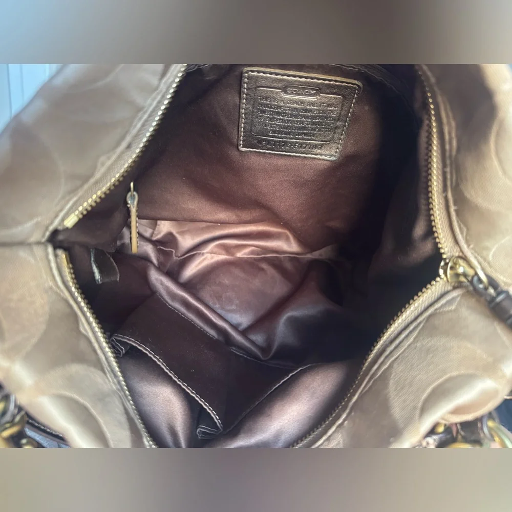 Coach Tan Hobo Bag with Gold Accents - Picture 6 of 9